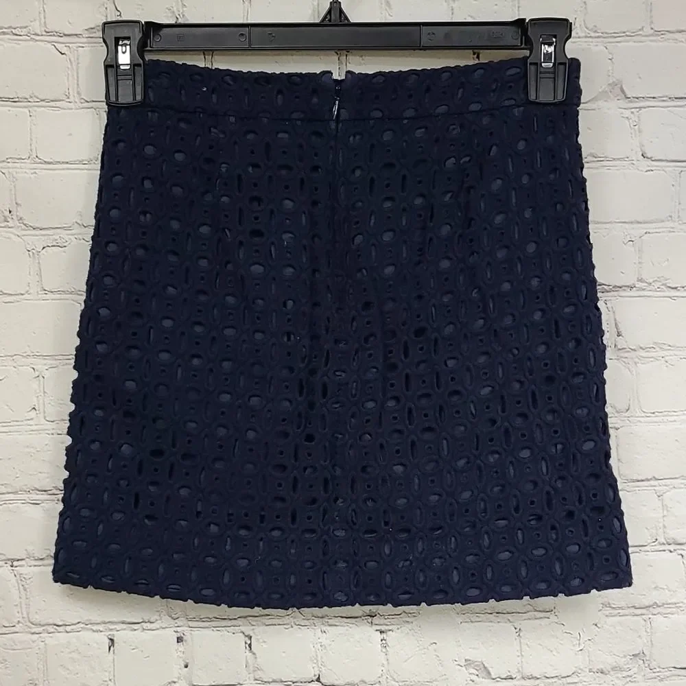 J. Crew Eyelet Lace Mini Skirt Navy Blue Size 0 A-line Lined Neutral Casual XS